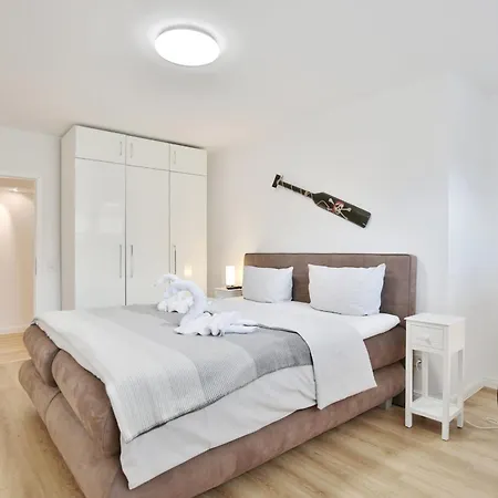 Poststrasse 56 Poststrasse 56 1 Sommerwind