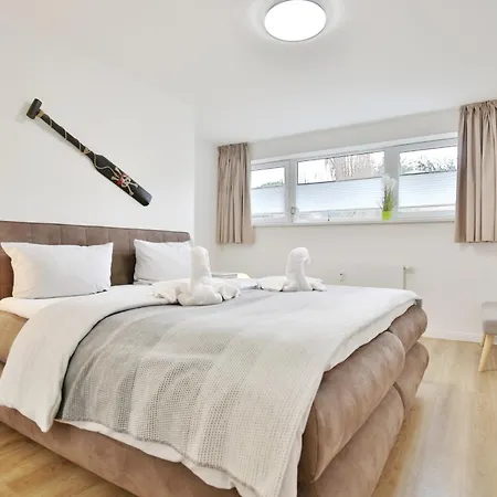 Poststrasse 56 Poststrasse 56 1 Sommerwind