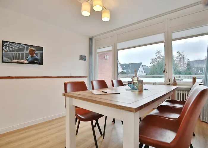 Poststrasse 56 Poststrasse 56 1 Sommerwind