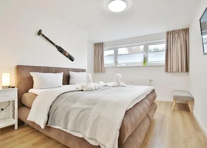 Poststrasse 56 Poststrasse 56 1 Sommerwind