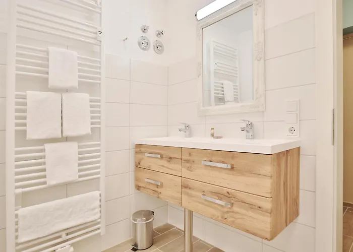 Poststrasse 56 Poststrasse 56 1 Sommerwind * Timmendorfer Strand